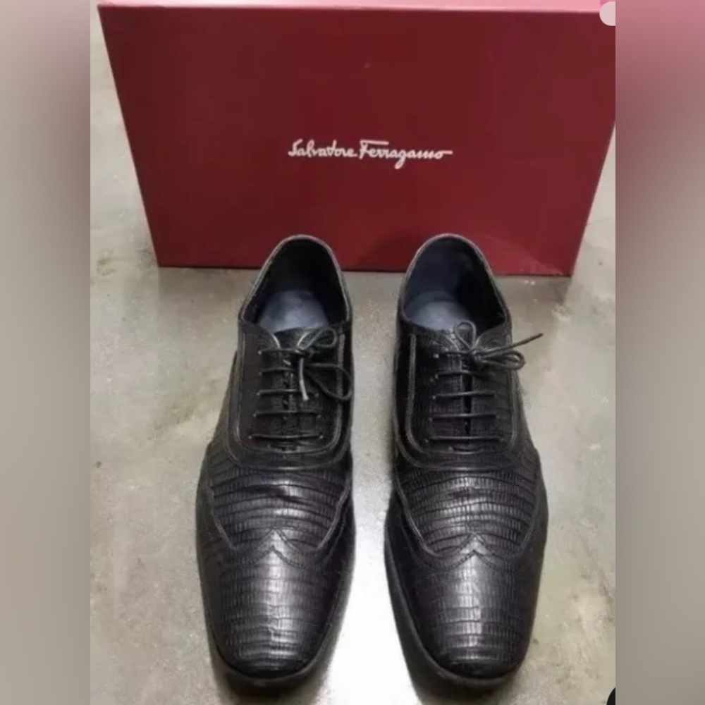 Salvatore Ferragamo Black lizard skin men’s dress shoes, 7 1/2 Italy